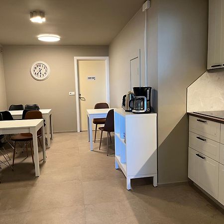 Guesthouse Hvammur By The Harbour Hofn Bagian luar foto